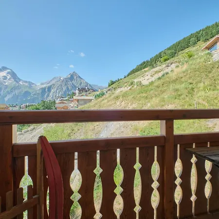 Central 2 Alpes Duplex 8 P لو دوز آلب